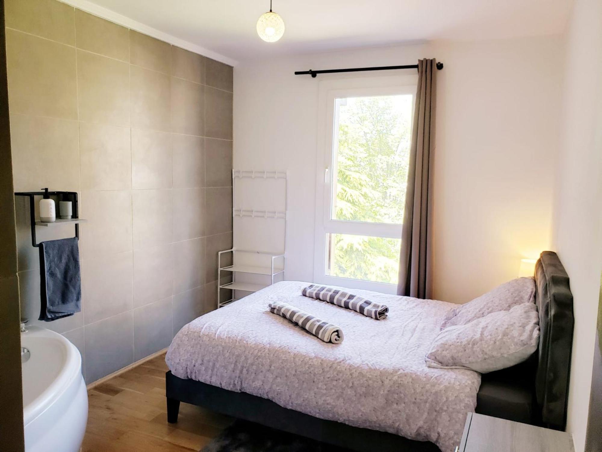 Suite From 1 To 6 - Bathtubs In Rooms - Air Conditioned Residential Appartement - Self-Arrival - Wifi - Netflix Disney - Kitchen - Laundry - Parking Aviñón Exterior foto