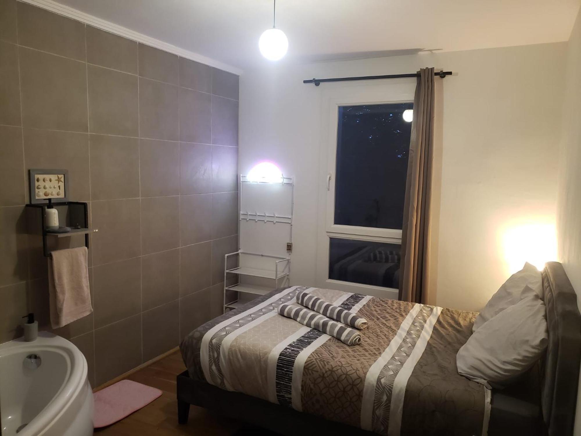 Suite From 1 To 6 - Bathtubs In Rooms - Air Conditioned Residential Appartement - Self-Arrival - Wifi - Netflix Disney - Kitchen - Laundry - Parking Aviñón Exterior foto